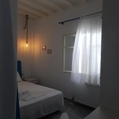 Mykonos Turquoise * Ornos (Mykonos)