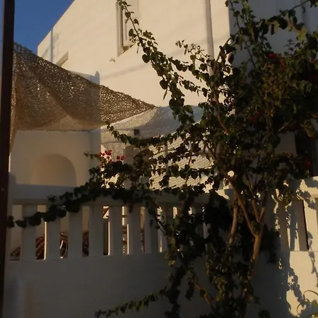 Mykonos Turquoise 오르노스