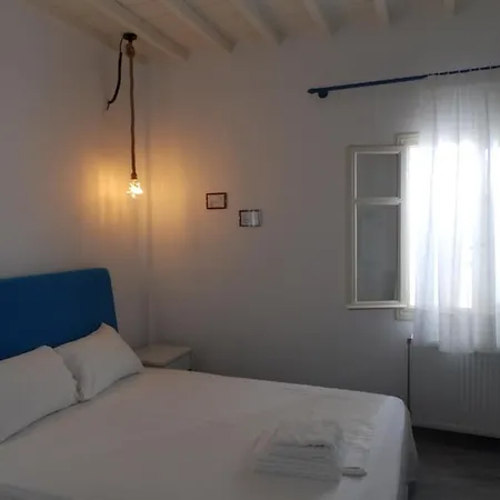 Mykonos Turquoise * Ornos (Mykonos)