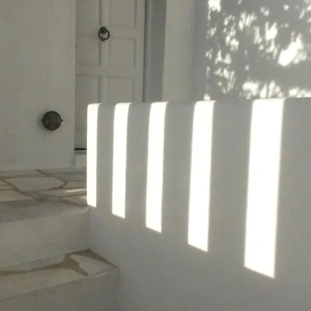 Mykonos Turquoise * Ornos (Mykonos)